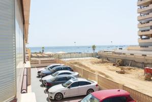 Apartamento en venta en Calpe, Calpe - Playa La Fossa photo 0