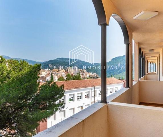 Edificio en venta en Lucena del Cid, Comunidad valenciana photo 0