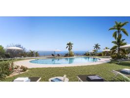 Piso en venta en Benalmádena photo 0