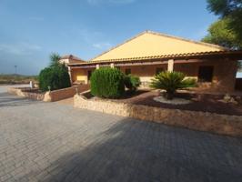 Chalet en venta en Murcia, Murcia photo 0