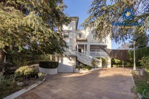 Casa en venta en Peligros, Monteluz photo 0