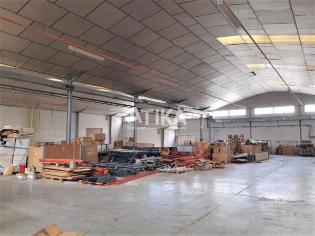 Nave industrial en venta en Ontinyent, Pol. Pla photo 0