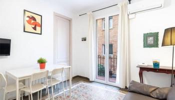 Apartamento en venta en Barcelona photo 0