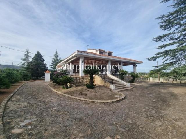 Chalet en venta en Ontinyent, Cami La Polvora photo 0