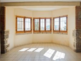 Planta baja en venta en San Lorenzo de El Escorial, Centro - Casco Histórico photo 0