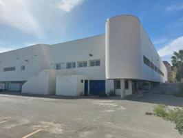 Local comercial en venta en San Juan, Centro photo 0