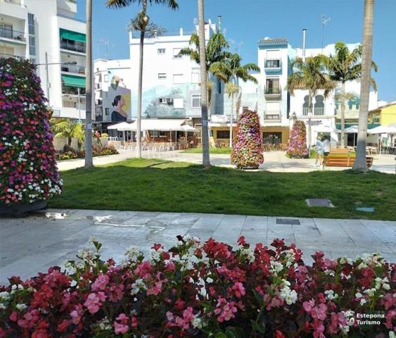 Piso en venta en Estepona, Casco Urbano photo 0