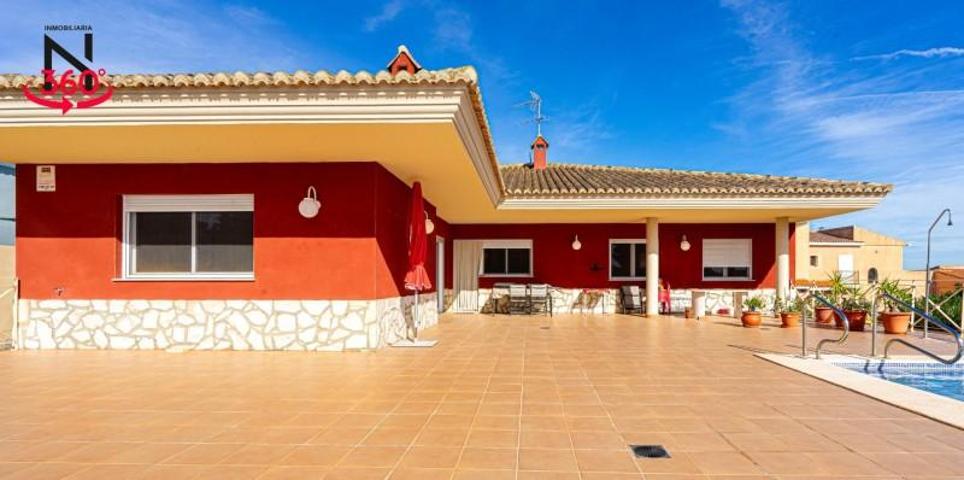 Chalet en venta en Benifaió, Urb. El pla de les Clotxes photo 0