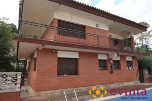 Casa en venta en Vallirana, LA LLIBRE CASANOVA photo 0