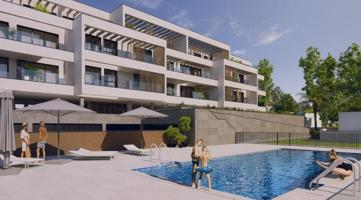 Apartamento en venta en Torremolinos, La Carihuela photo 0