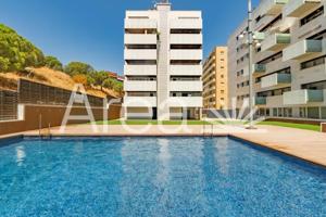 Piso en venta en Mataró, Via europa photo 0