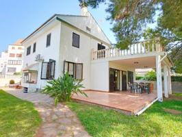 Chalet en venta en Sagunto, Playa almarda photo 0