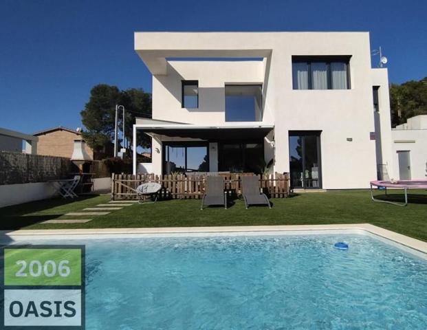 Chalet en venta en L'Ametlla de Mar photo 0