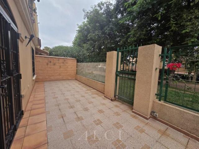 Chalet en venta en Vélez-Málaga photo 0