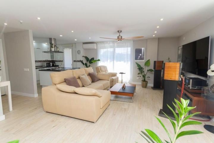 Piso en venta en Denia, Marina Alta photo 0