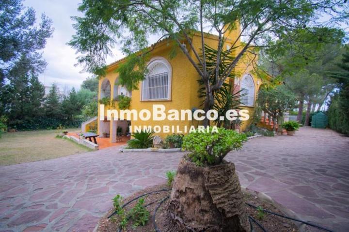 Chalet en venta en Torrent, CALICANTO photo 0