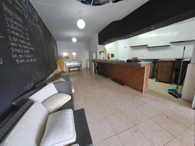 Local comercial en venta en Calvia, Bendinat photo 0