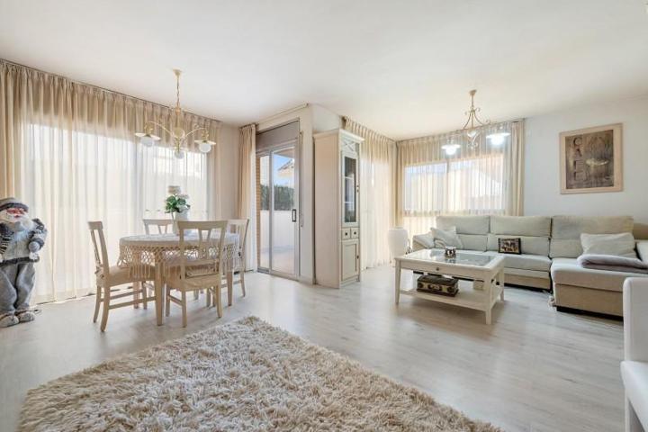 Bungalow en venta en Cambrils, Els Ametllers photo 0