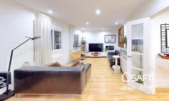 Piso en venta en Girona photo 0