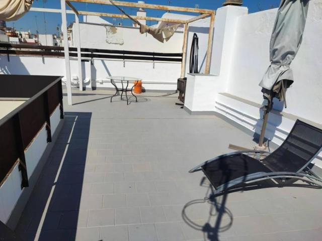 Casa en venta en Sevilla, Centro photo 0