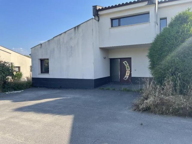 Casa en venta en Siero, Celles photo 0