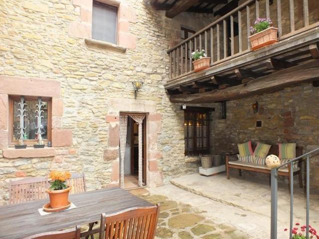 Casas de pueblo en venta en Seva, Centre photo 0