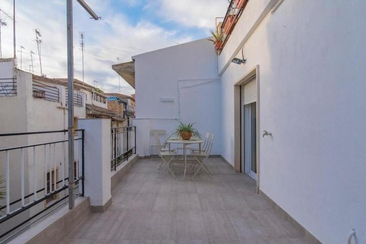 Aticos en venta en Granada, Alhamar photo 0