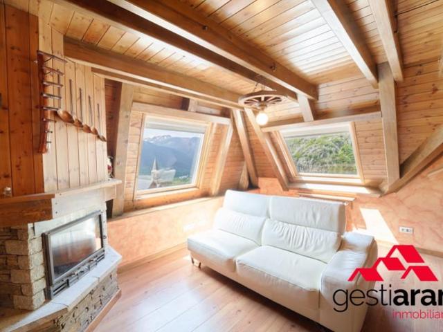 Duplex en venta en Naut Aran photo 0