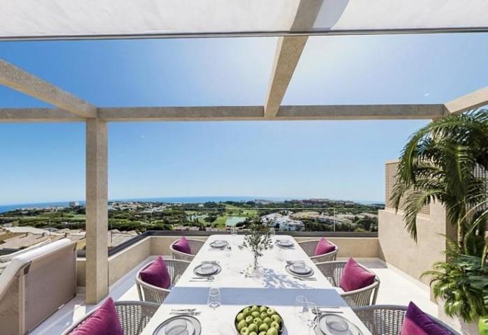 Apartamento en venta en Benalmádena, Nueva torrequebrada photo 0