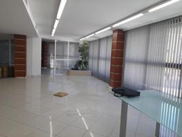 Oficina en venta en Valencia, Benimaclet photo 0