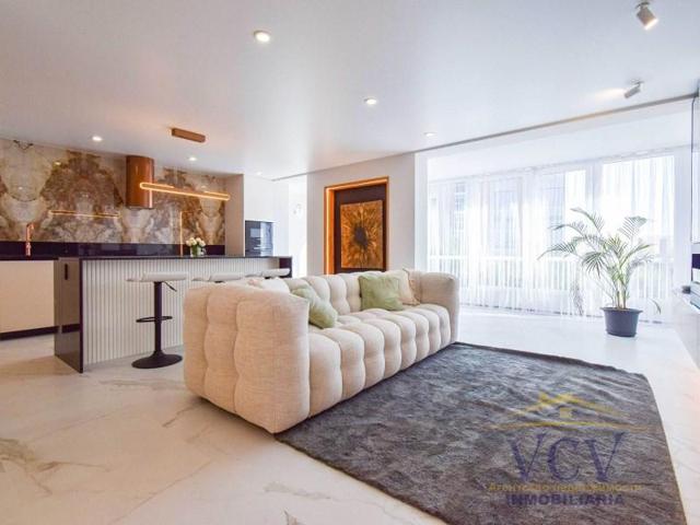 Piso en venta en Alicante photo 0