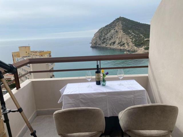 Aticos en venta en Finestrat, Cala de Finestrat photo 0