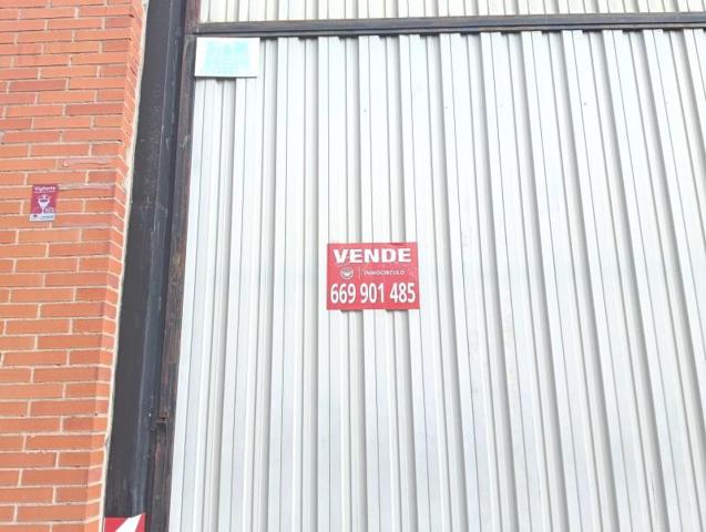 Nave industrial en venta en Burgos, Yagüe-Villalonquejar photo 0