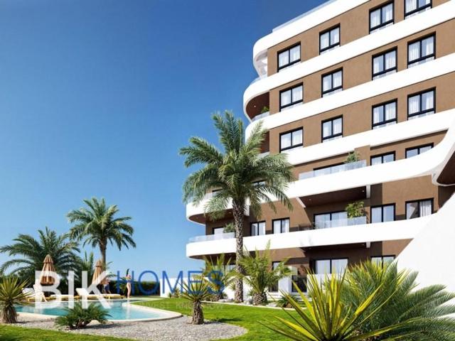 Apartamento en venta en Guardamar del Segura photo 0