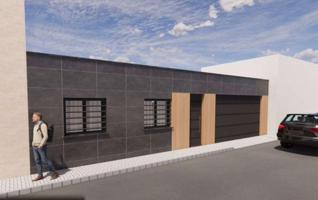 Casas de pueblo en venta en Valdepeñas, Centro photo 0