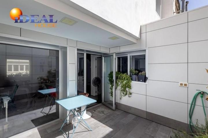 Casa en venta en Granada, Fontiveros photo 0