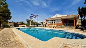 Casa en venta en San Vicente del Raspeig photo 0