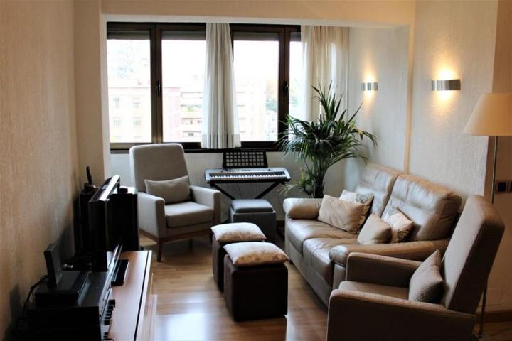 Piso en venta en Madrid photo 0