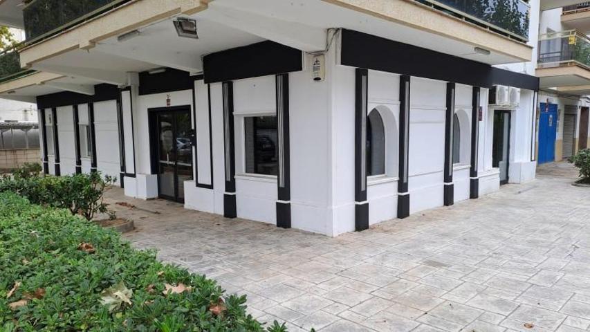 Local comercial en venta en Salou, Plaza Europa photo 0
