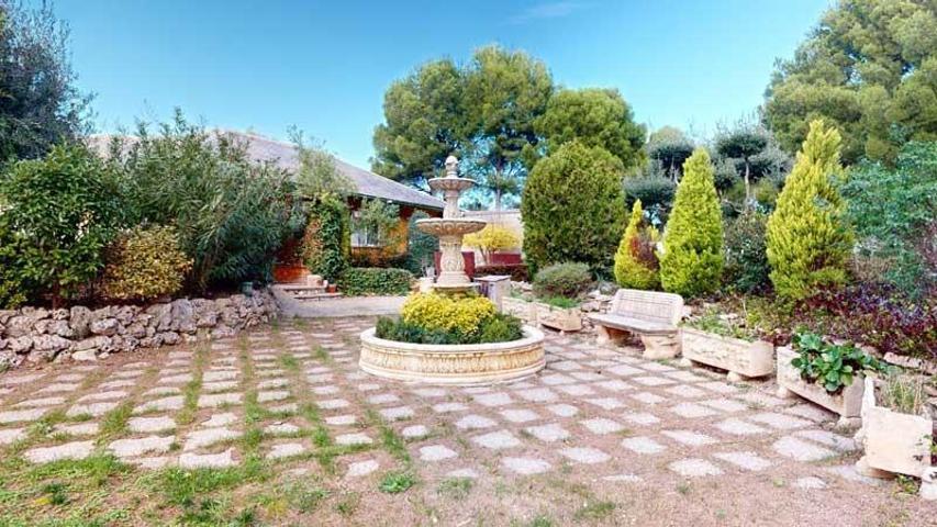 Chalet en venta en La Muela, Alto de la muela urcamusa photo 0