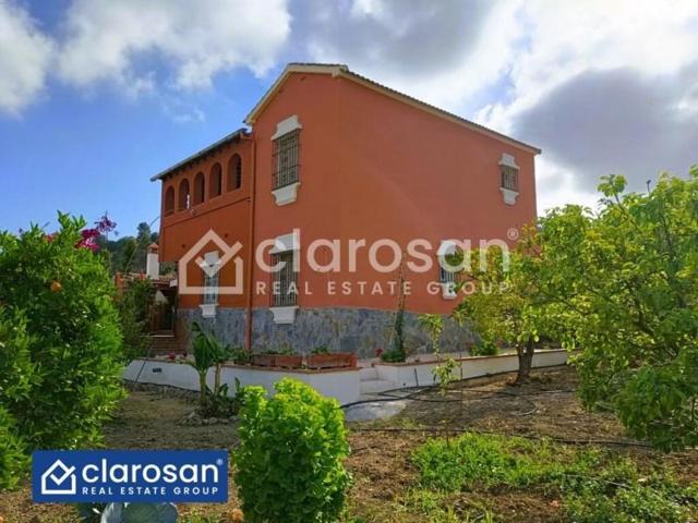 Casa en venta en Coín photo 0