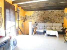 Edificio en venta en Figueres photo 0