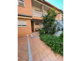 Bungalow en venta en Valencia, Playa de la Malvarrosa photo 0