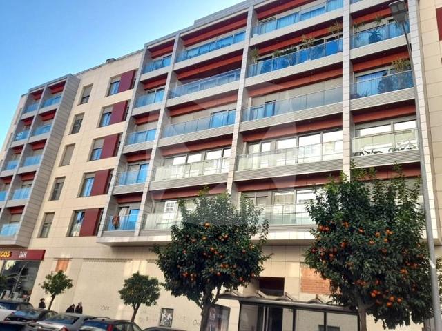 Piso en venta en Badajoz photo 0