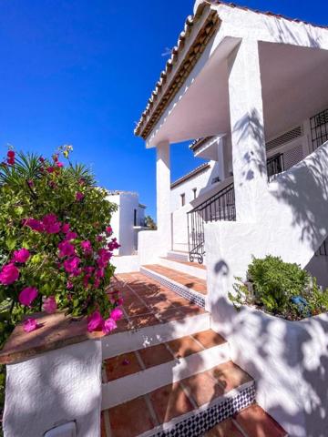 Apartamento en venta en Marbella, Aloha Golf photo 0