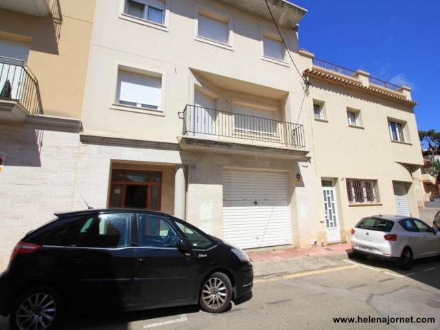 Casa en venta en Sant Feliu de Guíxols, Tueda photo 0