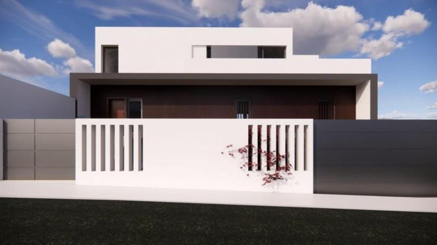 Chalet en venta en Plasencia, CIUDAD JARDIN photo 0