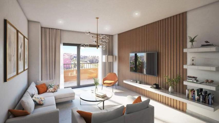 Apartamento en venta en Fuengirola, Los Pacos photo 0