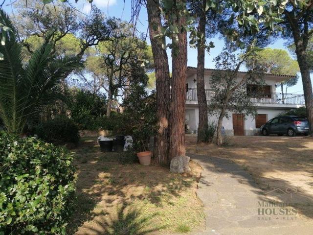 Casa en venta en Maçanet de la Selva photo 0