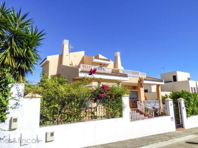 Chalet en venta en Ayamonte photo 0